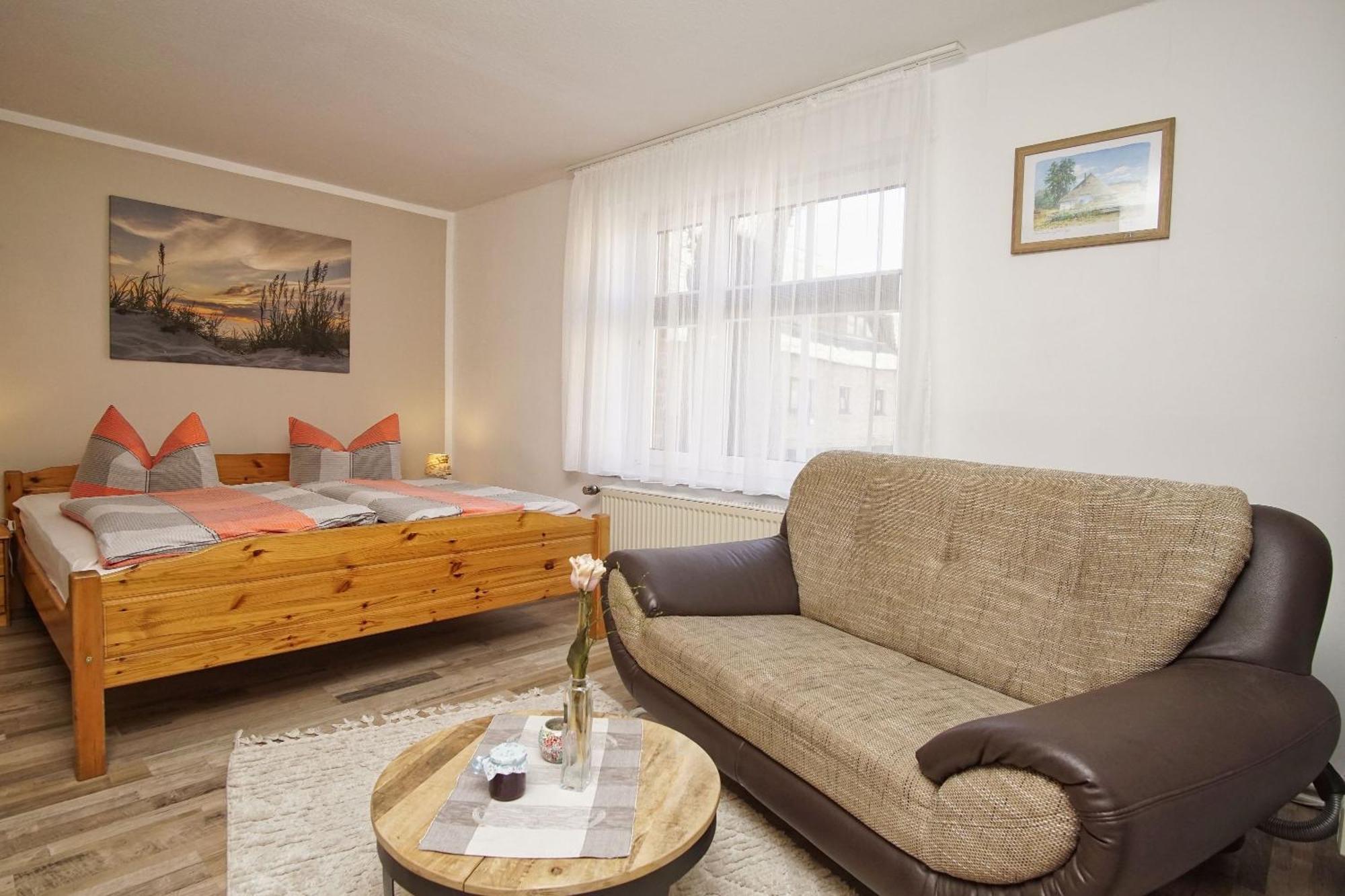 Westphal'S Ferienwohnung Gross Zicker Luaran gambar